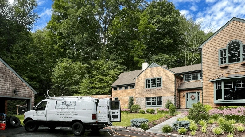 Euclid Power Washing power washing crew working in Cleveland Heights, OH